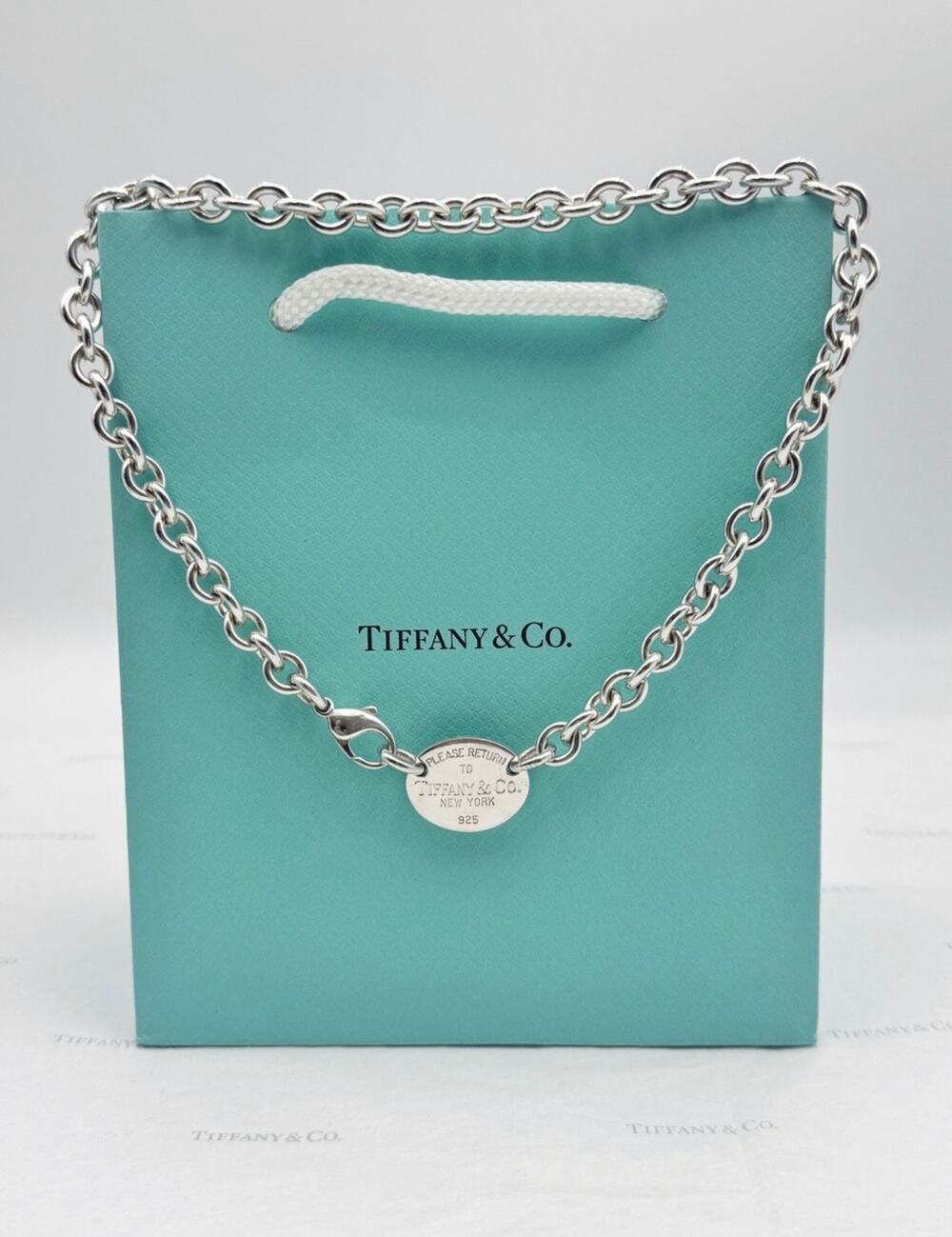 Tiffany & Co Return to Tiffany Oval Tag Choker Necklace Sterling Silver Gift